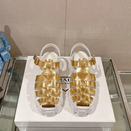 プラダ サンダル