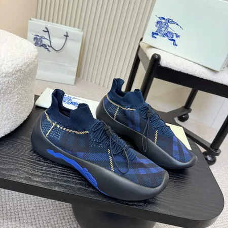 バーバリー ス スニーカー