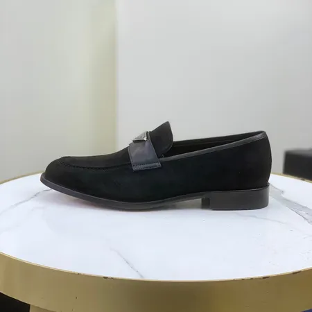 プラダ ビジネスシューズ