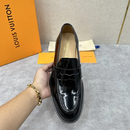 ルイヴィトン ビジネスシューズ