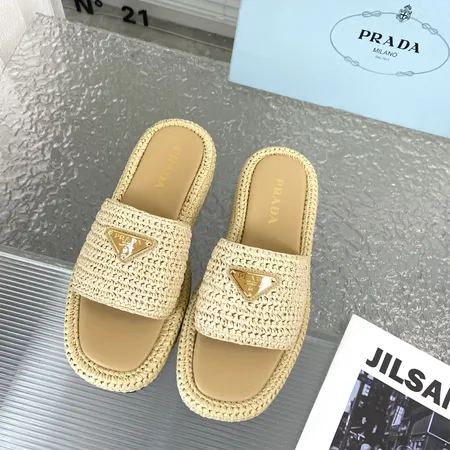 プラダ スリッパ