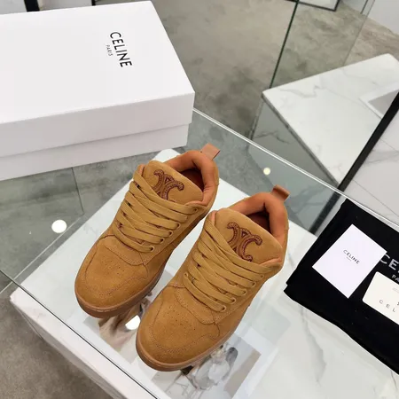 セリーヌ カジュアルシューズ