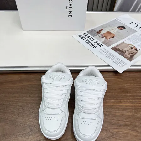 セリーヌ カジュアルシューズ