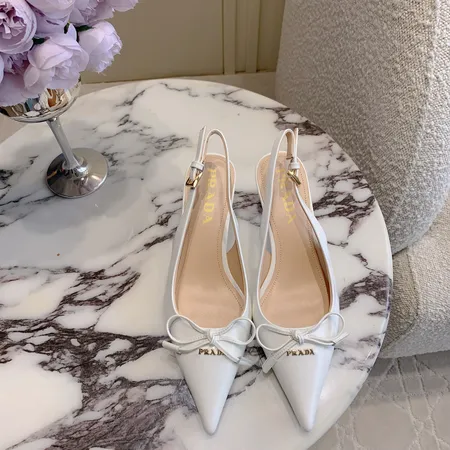 プラダ サンダル