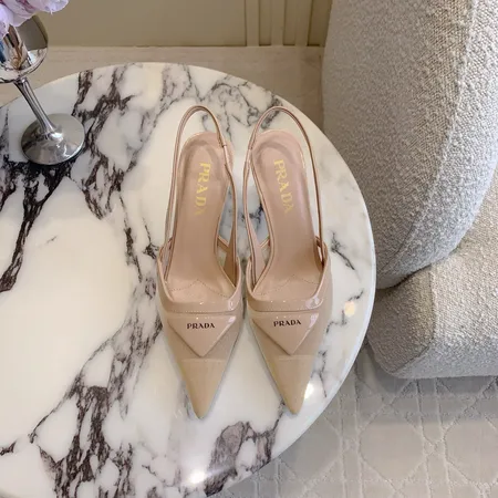 プラダ サンダル