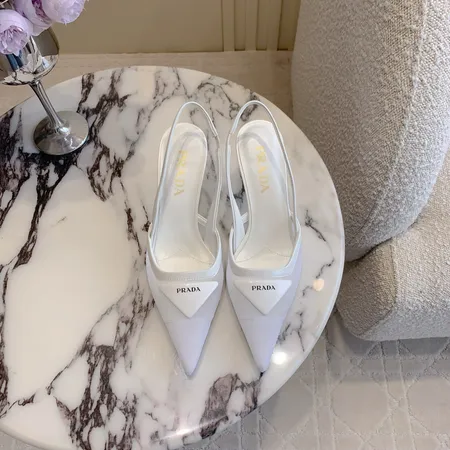 プラダ サンダル