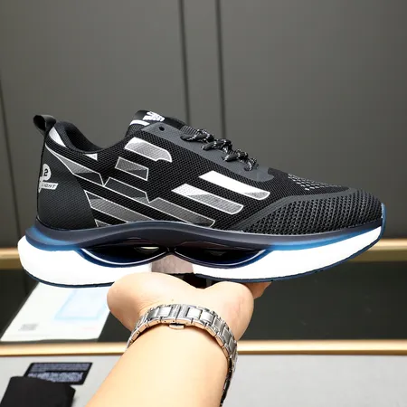 アルマーニ スニーカー