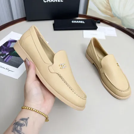 シャネル ビジネスシューズ