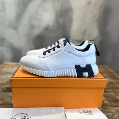 エルメス スニーカー