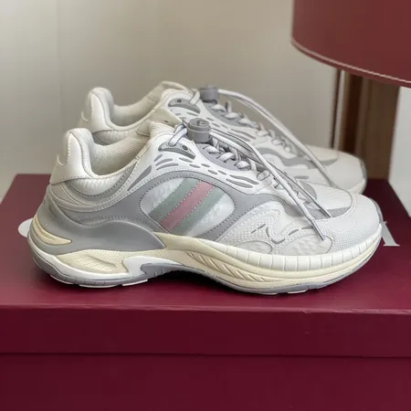 グッチ スニーカー