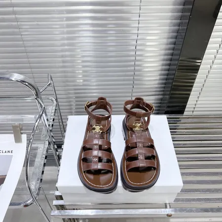 セリーヌ サンダル