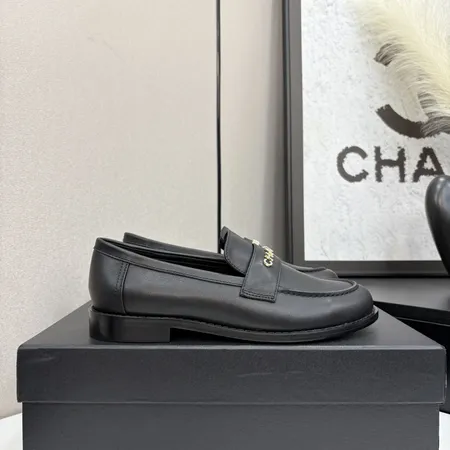 シャネル ビジネスシューズ