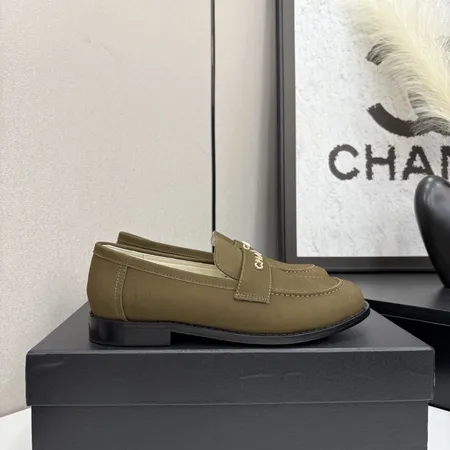 シャネル ビジネスシューズ