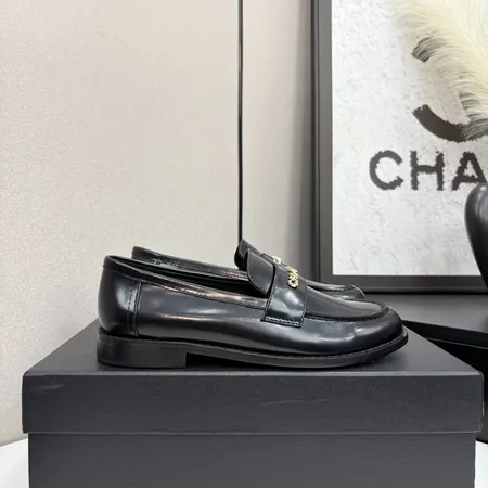 シャネル ビジネスシューズ