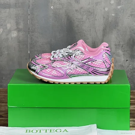 ボッテガ ヴェネタ カジュアルシューズ