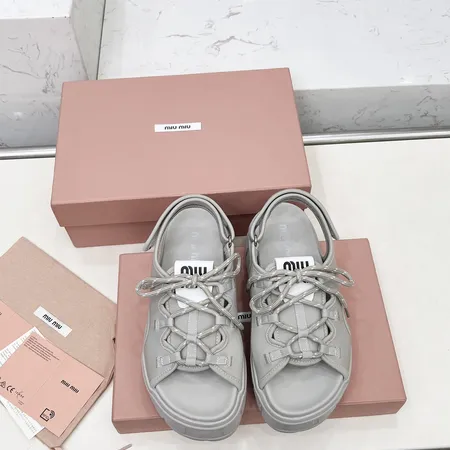 ミュウミュウ サンダル