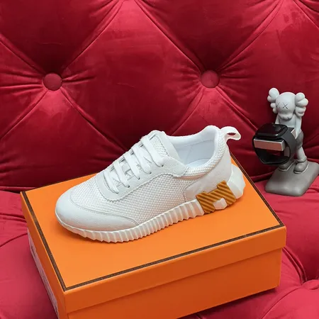 エルメス スニーカー