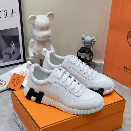 エルメス スニーカー