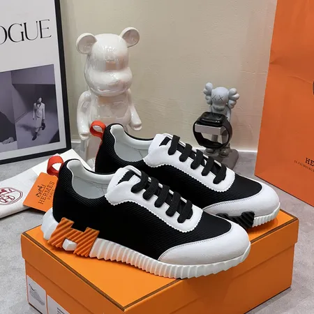 エルメス スニーカー