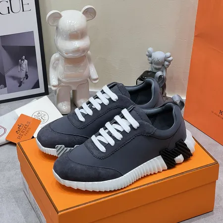 エルメス スニーカー