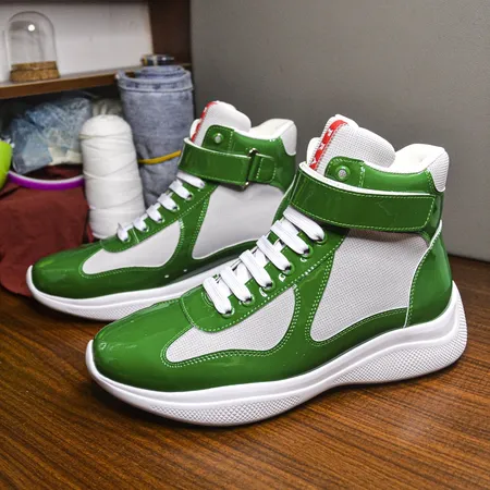 プラダ スニーカー