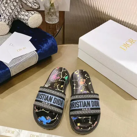 ディオール スリッパ