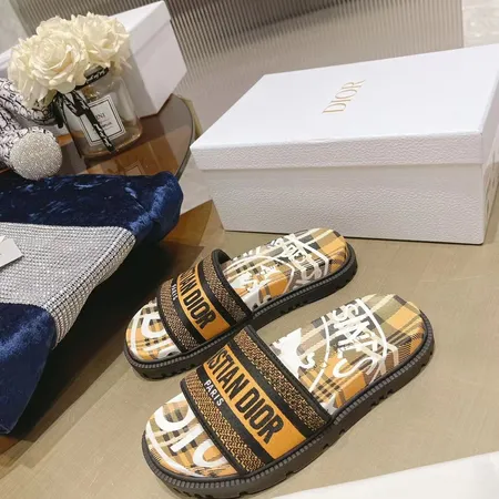 ディオール スリッパ