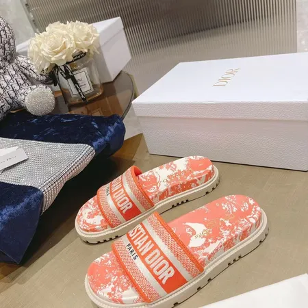 ディオール スリッパ