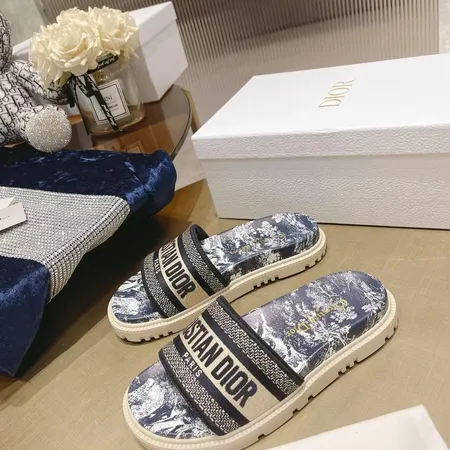 ディオール スリッパ