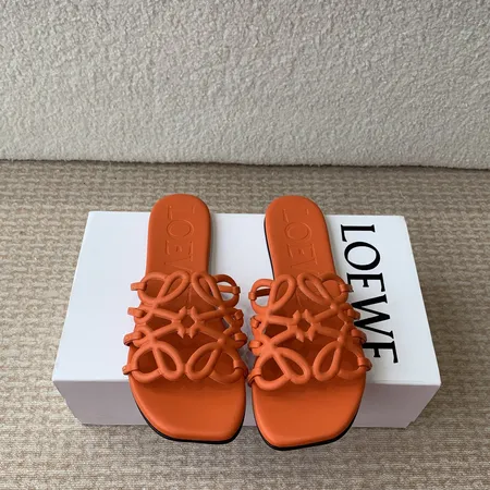 ロエベ スリッパ