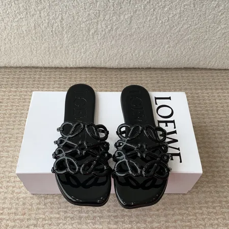 ロエベ スリッパ