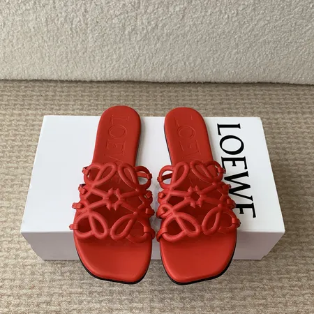 ロエベ スリッパ