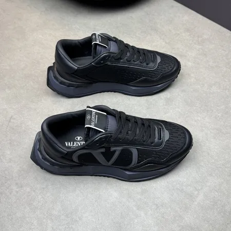 ヴァレンティノ カジュアルシューズ