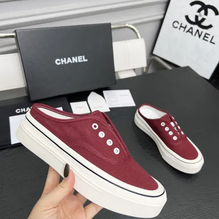 シャネル カジュアルシューズ