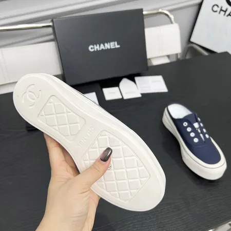 シャネル カジュアルシューズ
