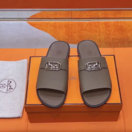 エルメス スリッパ