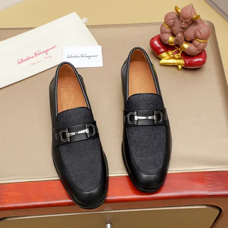 フェラガモ ビジネスシューズ