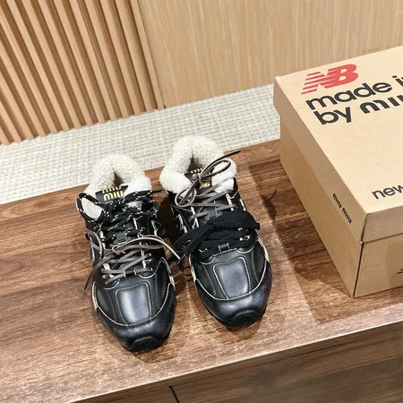 ミュウミュウ スニーカー