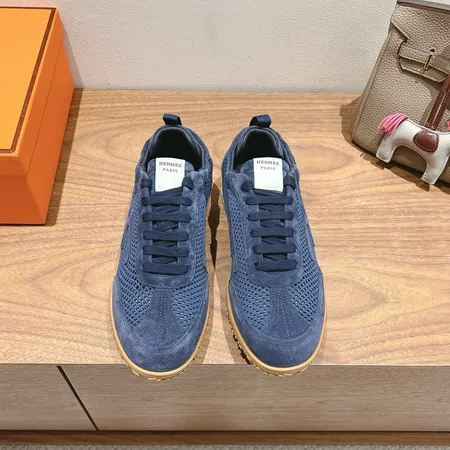 エルメス スニーカー