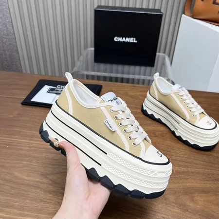 シャネル カジュアルシューズ