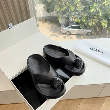 ロエベ スリッパ