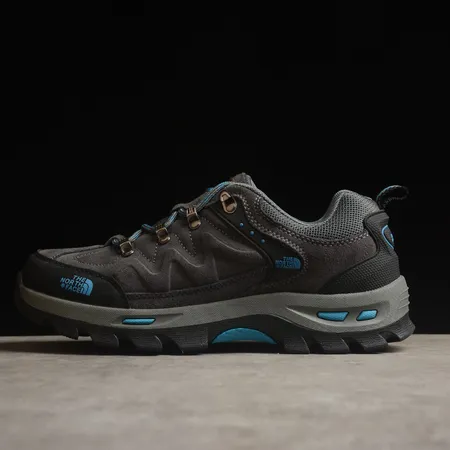 ノースフェイス スニーカー