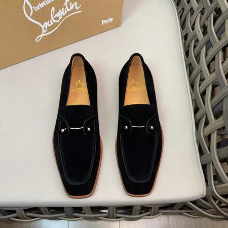 クリスチャン・ルブタン ビジネスシューズ