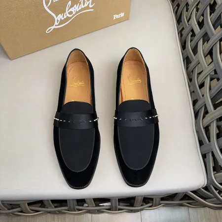 クリスチャン・ルブタン ビジネスシューズ