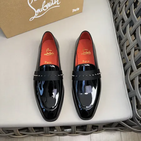 クリスチャン・ルブタン ビジネスシューズ