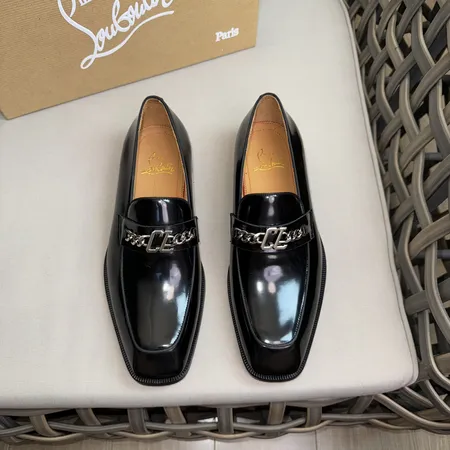 クリスチャン・ルブタン ビジネスシューズ