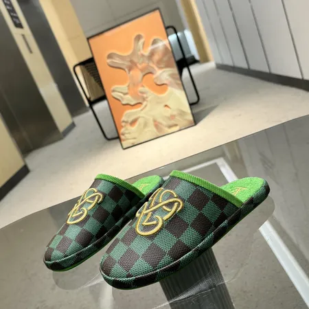 ロエベ スリッパ