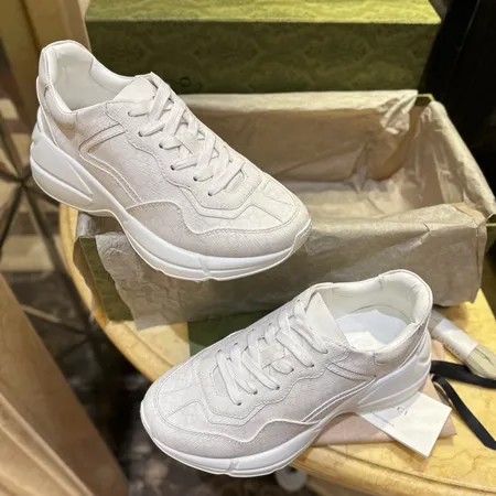 グッチ スニーカー