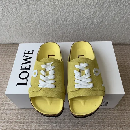 ロエベ スリッパ