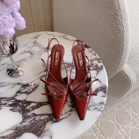 ミュウミュウ サンダル